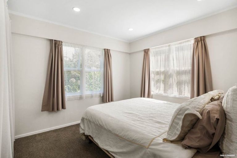 Photo of property in 3/18 Fowler Street, Northcote, Auckland, 0627