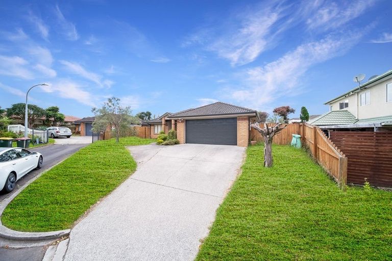 Photo of property in 14 Brunswick Rise, Mangere, Auckland, 2022