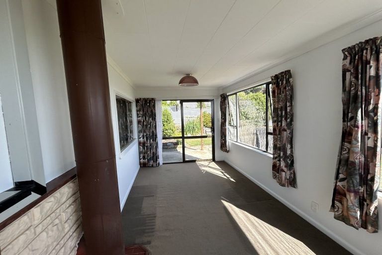 Photo of property in 16 Spiers Street, Kakanui, Oamaru, 9495