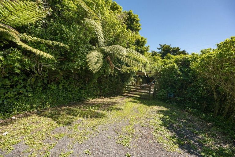 Photo of property in 580 Cable Bay Road, Cable Bay, Nelson, 7071