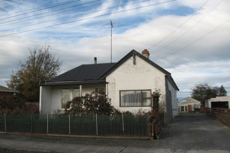 Photo of property in 41 Renfrew Street, Balclutha, 9230