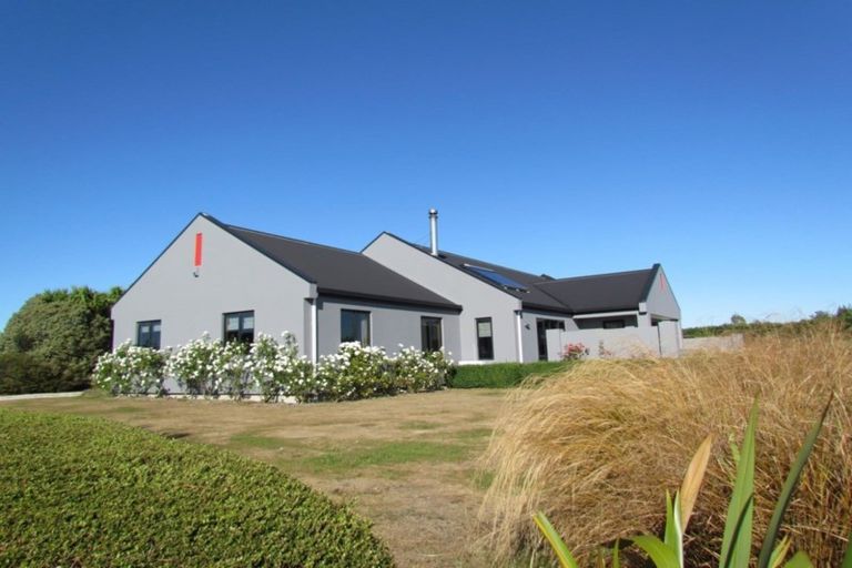 Photo of property in 1253 Oxford Road, Cust, Rangiora, 7471