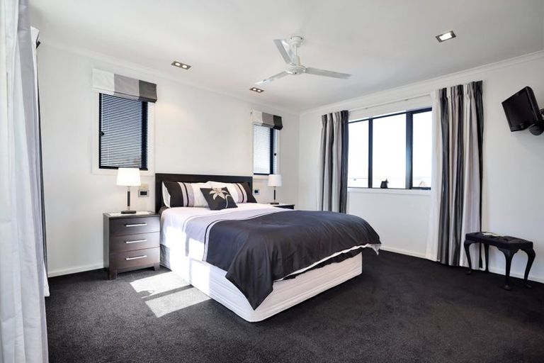 Photo of property in 2 Ludlow Drive, Huntingdon, Ashburton, 7774