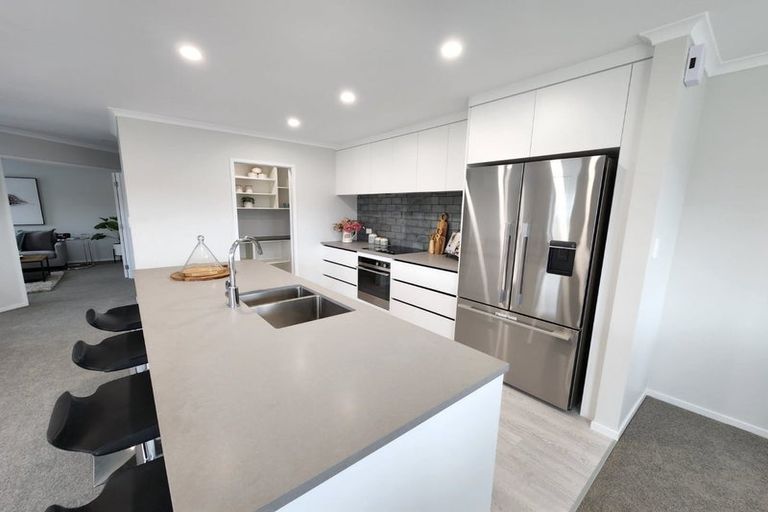 Photo of property in 8 Paul Way, Pokeno, 2402