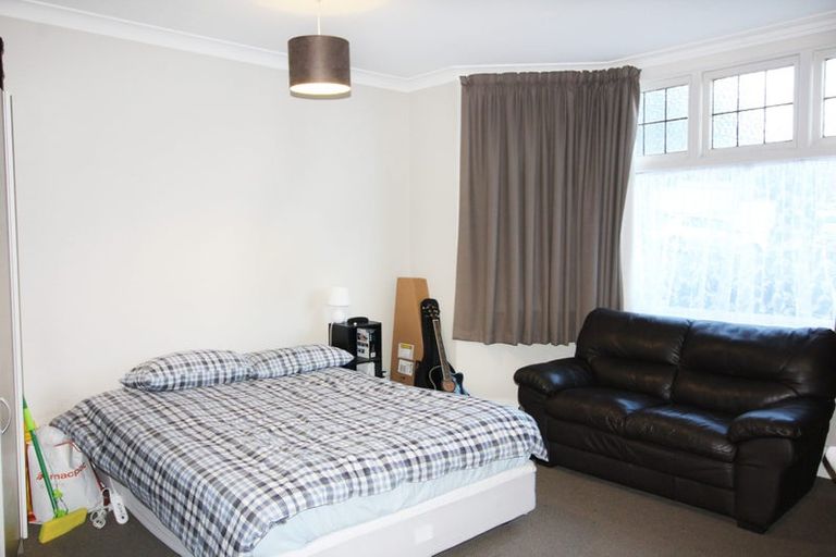 Photo of property in 2 Elder Street, North Dunedin, Dunedin, 9016