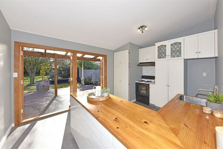 Photo of property in 543 Gloucester Street, Linwood, Christchurch, 8011