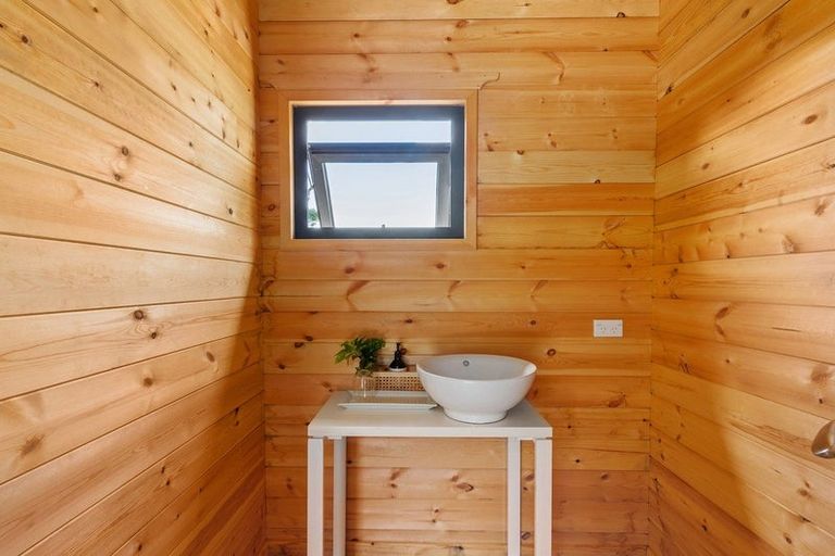 Photo of property in 94 Spioenkop Road, Mangawhai, 0573