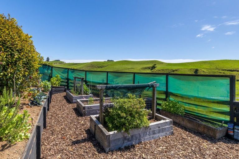 Photo of property in 79 Dorset Road, Hillsborough, New Plymouth, 4372