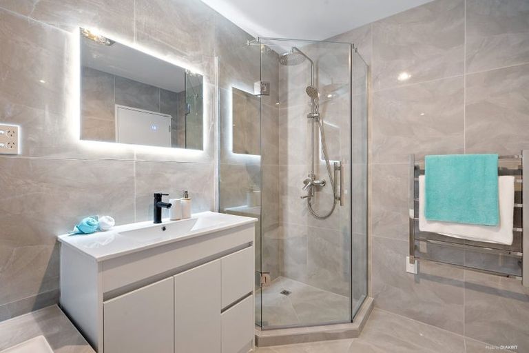 Photo of property in 6 Gecko Road, Hobsonville, Auckland, 0616