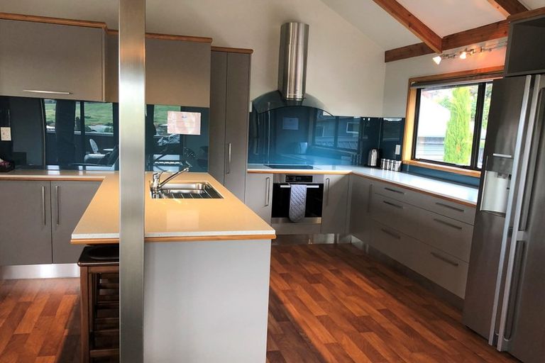 Photo of property in 1/11 Krissell Place, Acacia Bay, Taupo, 3330