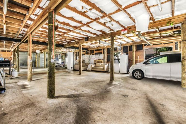 Photo of property in 6 Southview Place, Wattle Downs, Auckland, 2102