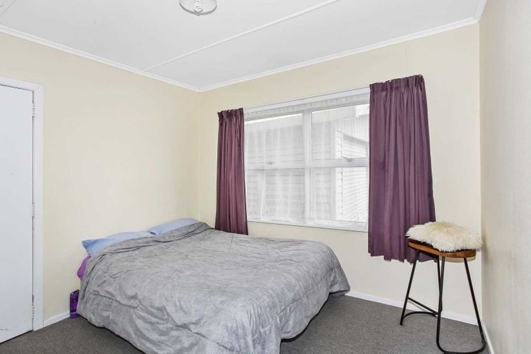 Photo of property in 1/22 Cosgrave Road, Papakura, 2110