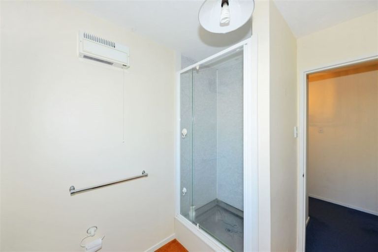 Photo of property in 2 Rubens Place, Burnside, Christchurch, 8053