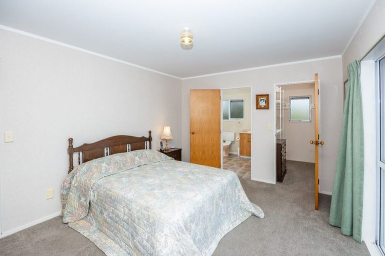 Photo of property in 32 Wainui Road, Raglan, 3225