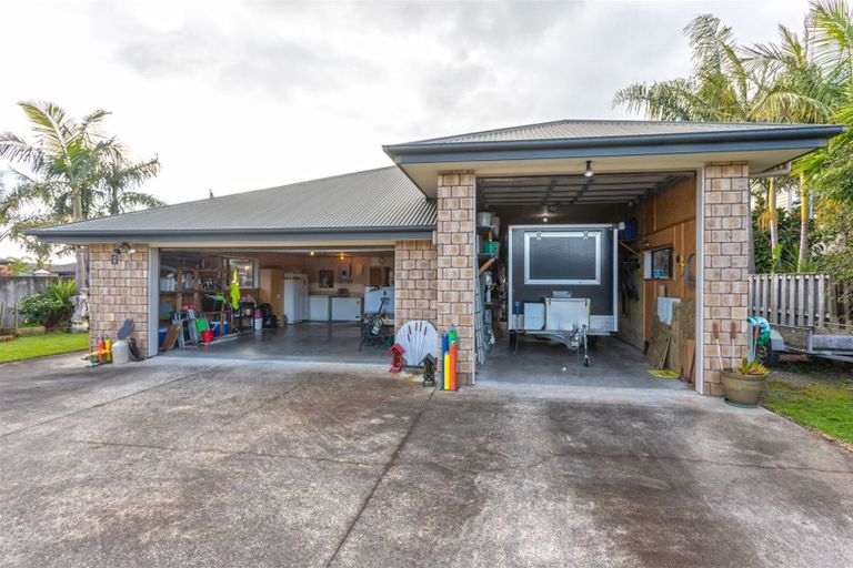 Photo of property in 3 Acacia Court, Whitianga, 3510