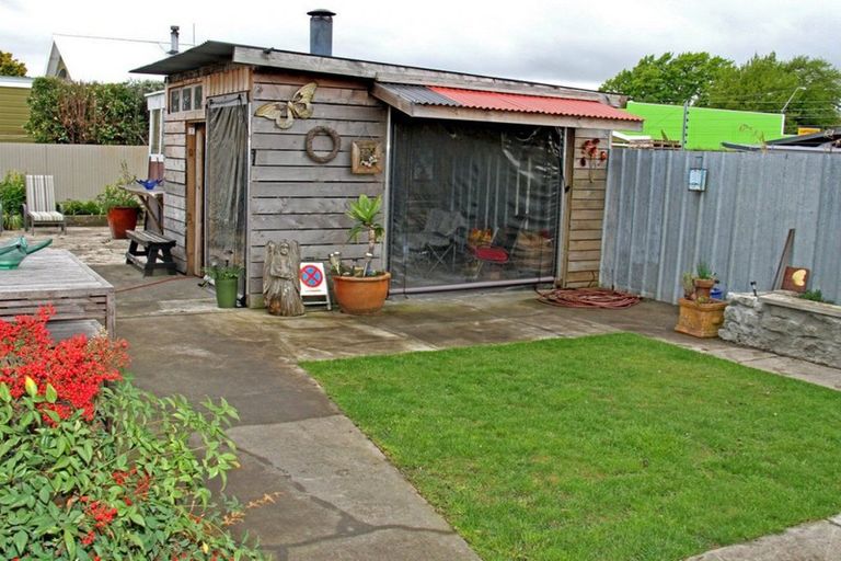 Photo of property in 6 Victoria Street, Carterton, 5713