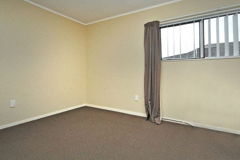 Photo of property in 1/20 Seneca Court, Golflands, Auckland, 2013