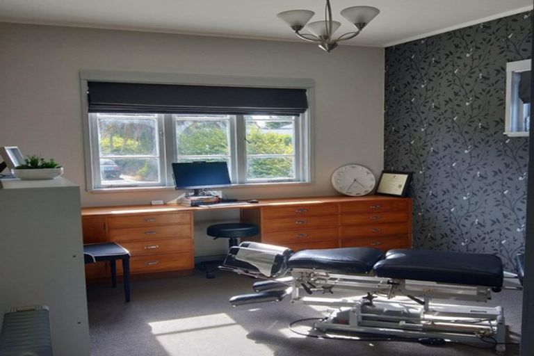 Photo of property in 20 Peachgrove Road, Hamilton East, Hamilton, 3216