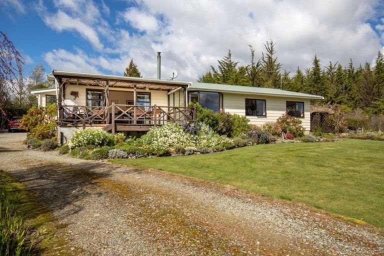 Photo of property in 172 Kina Peninsula Road, Tasman, Upper Moutere, 7173