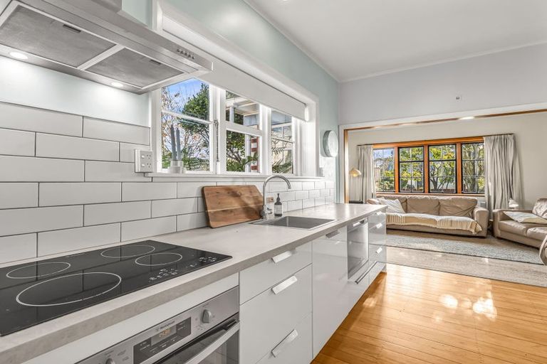 Photo of property in 6 Hammond Place, Spreydon, Christchurch, 8024
