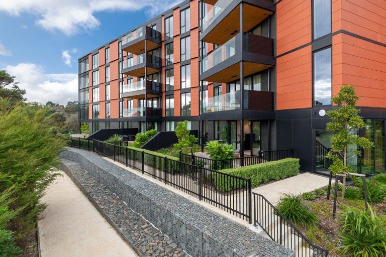 Photo of property in 1/12g Marlborough Crescent, Hobsonville, Auckland, 0616