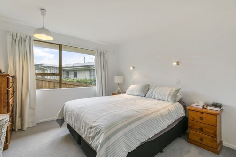 Photo of property in 16b Highfield Crescent, Brookfield, Tauranga, 3110