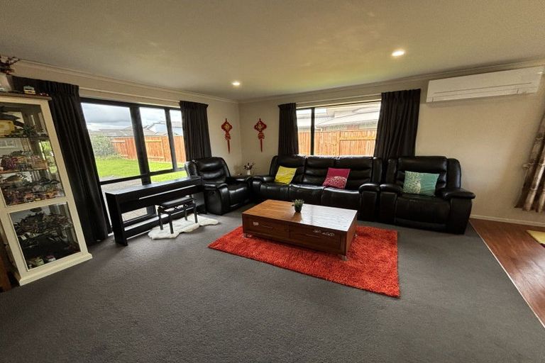 Photo of property in 64 Branigan Parade, Kelvin Grove, Palmerston North, 4414