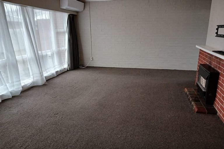 Photo of property in 2/104 Cook Street, West End, Palmerston North, 4410