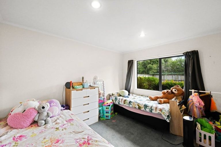 Photo of property in 23 Diomede Glade, Flagstaff, Hamilton, 3210