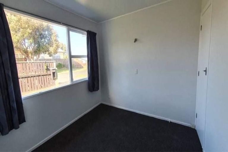 Photo of property in 27b Karewa Street, Castlecliff, Whanganui, 4501