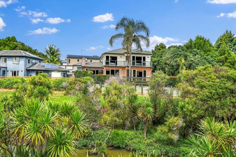 Photo of property in 146 Charles Prevost Drive, The Gardens, Auckland, 2105
