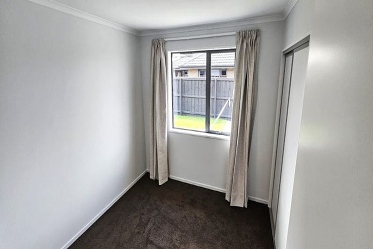 Photo of property in 13 Freeville Place, New Brighton, Christchurch, 8083