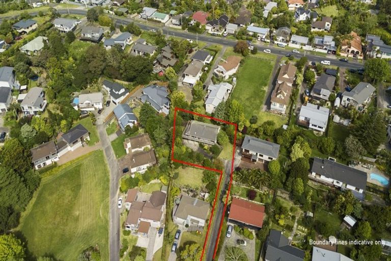 Photo of property in 21 Squirrel Lane, Browns Bay, Auckland, 0630