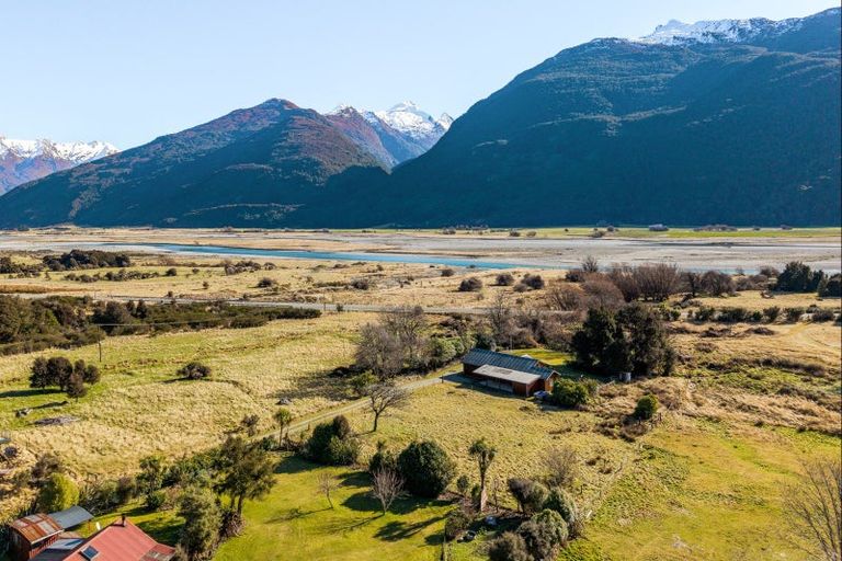 Photo of property in 48a Rata Road, Makarora, Wanaka, 9382