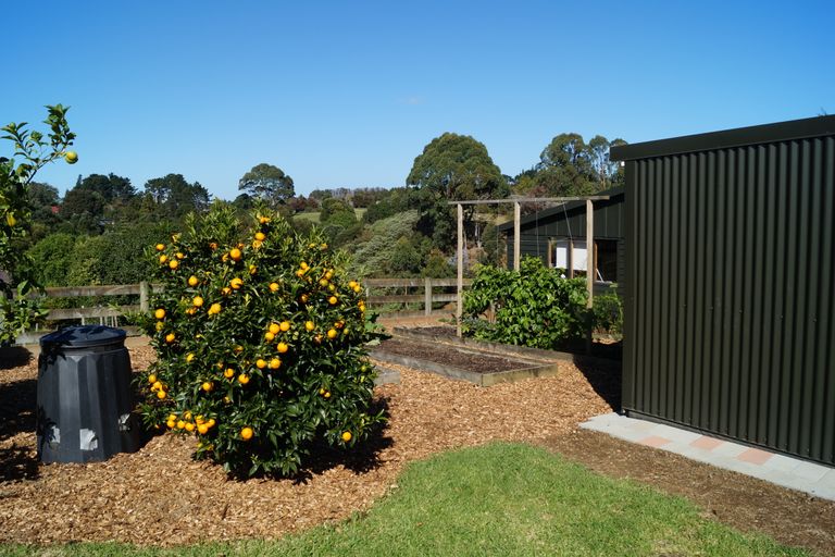 Photo of property in 167 Wymer Road, Glenbrook, Waiuku, 2681