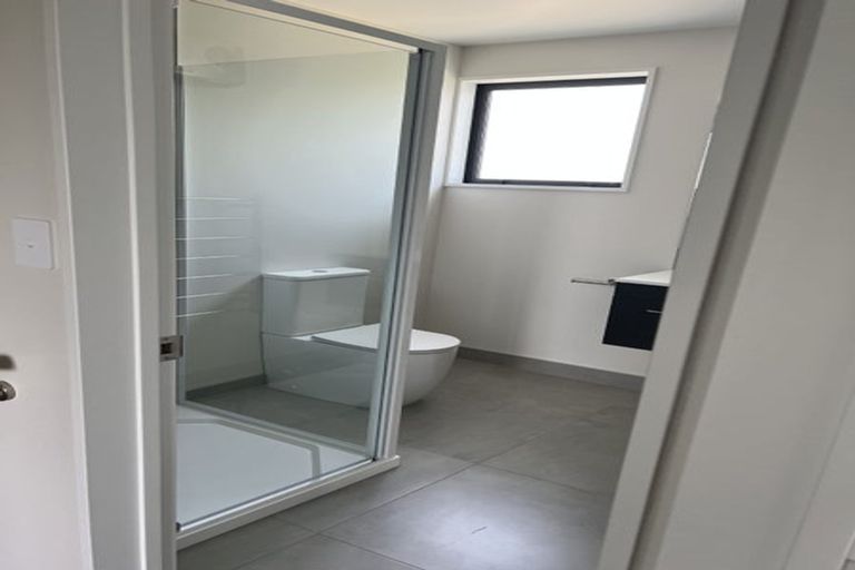 Photo of property in 5/135 Hills Road, Edgeware, Christchurch, 8013