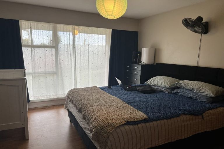 Photo of property in 1/242a Sawyers Arms Road, Bishopdale, Christchurch, 8053