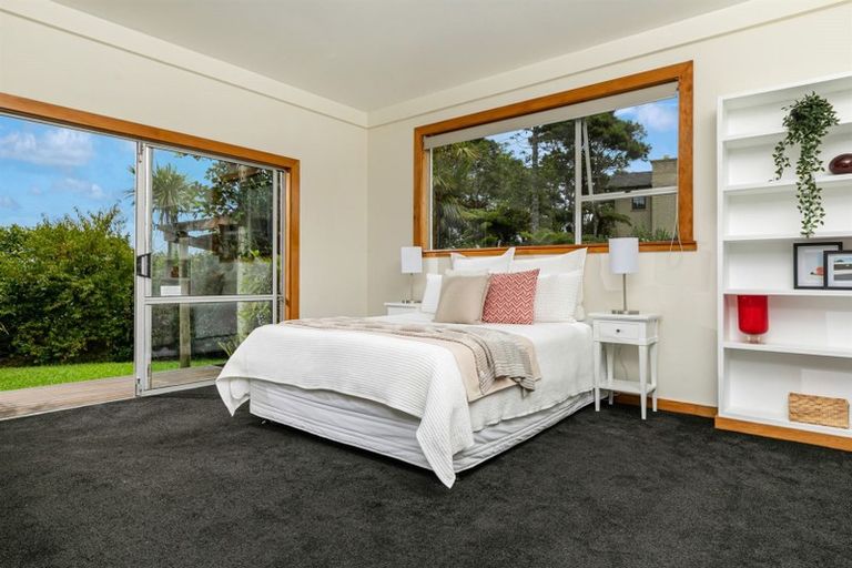 Photo of property in 18 Rahui Road, Greenhithe, Auckland, 0632