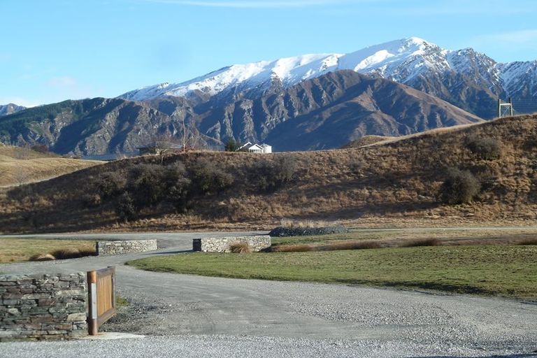 Photo of property in 304 Mcdonnell Road, Arrowtown, 9371