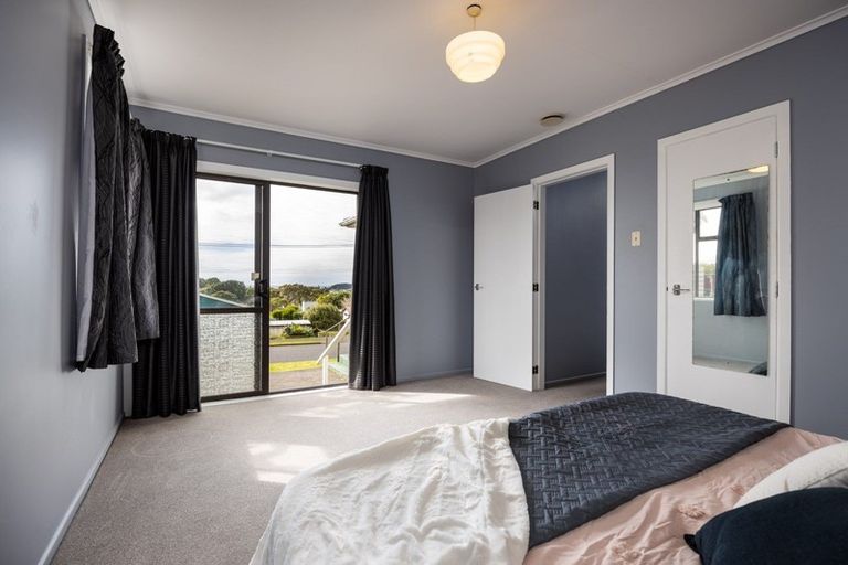 Photo of property in 3 George Street, Waitara, 4320