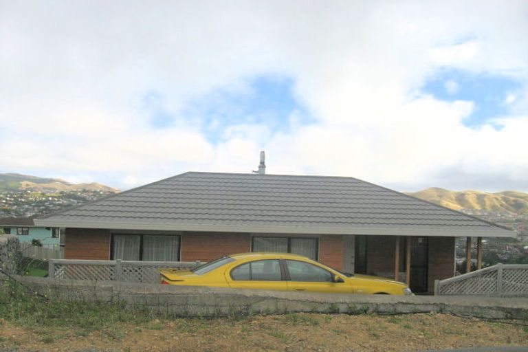 Photo of property in 3 Trinidad Crescent, Grenada Village, Wellington, 6037