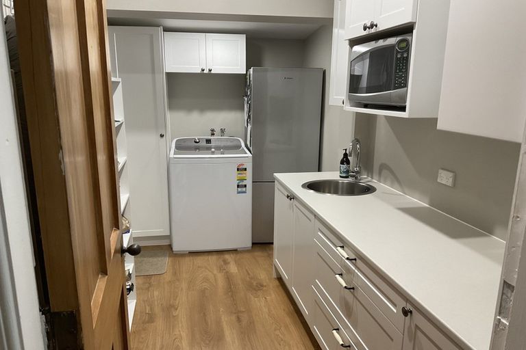 Photo of property in 399a Karori Road, Karori, Wellington, 6012