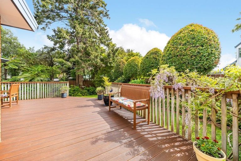 Photo of property in 24 Mccarthy Grove, Clouston Park, Upper Hutt, 5018