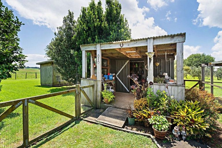 Photo of property in 30 Seagrove Road, Waiau Pa, Pukekohe, 2679