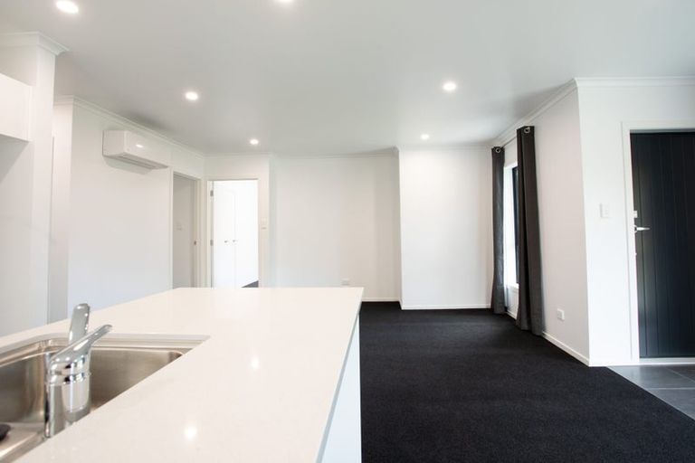 Photo of property in 1/35 Flynn Road, Hillcrest, Hamilton, 3216