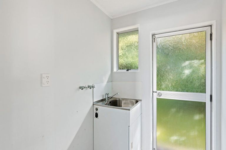 Photo of property in 35 Hua Street, Bell Block, New Plymouth, 4312