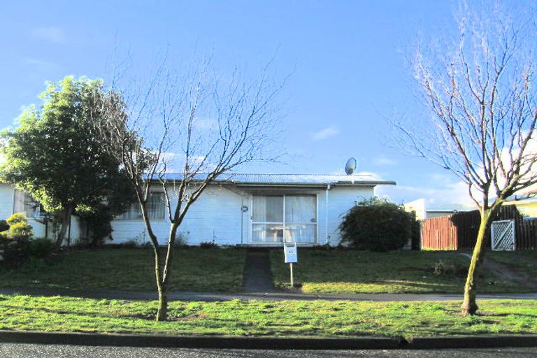 Photo of property in 56 Cartier Crescent, Flaxmere, Hastings, 4120