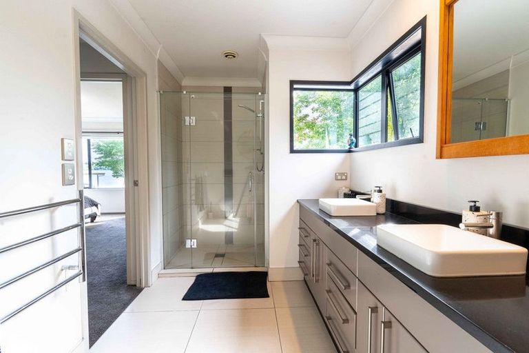 Photo of property in 6 Harbourside Way, Welcome Bay, Tauranga, 3112