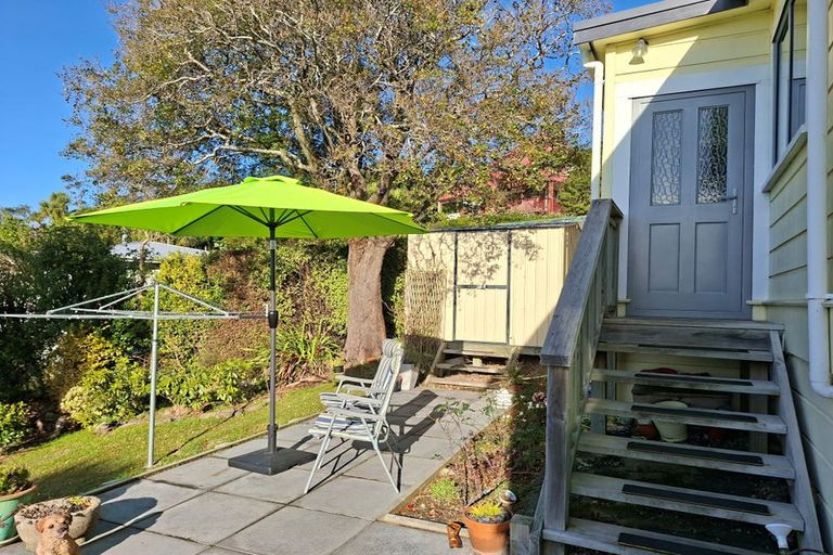 Photo of property in 37 Magnetic Street, Port Chalmers, 9023