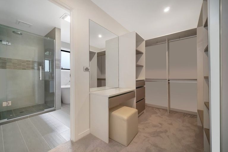 Photo of property in 5 Awakirihi Close, Shamrock Park, Auckland, 2016